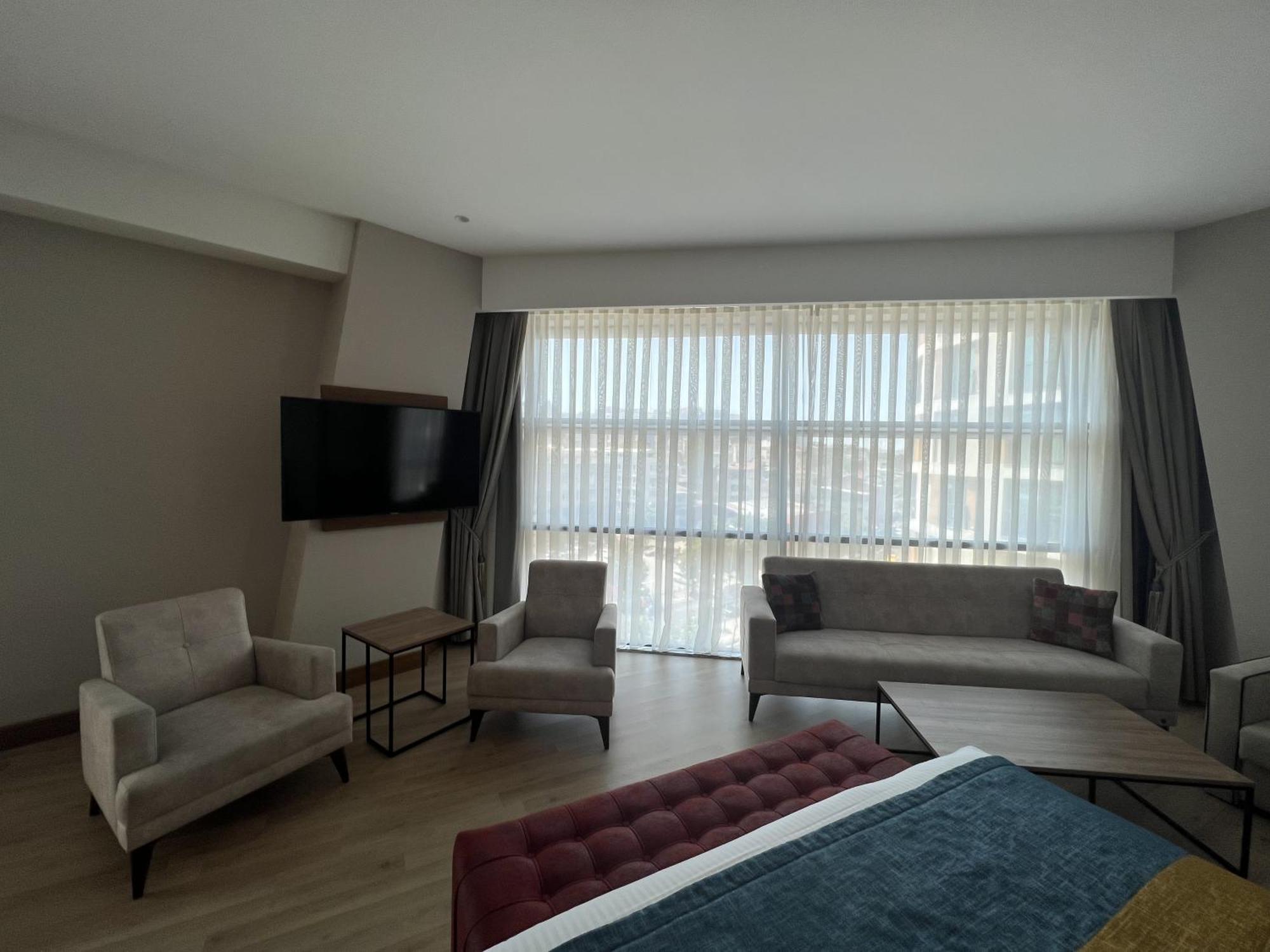 Cher Hotel & Spa Taksim Istanbul Exterior foto A room at the hotel